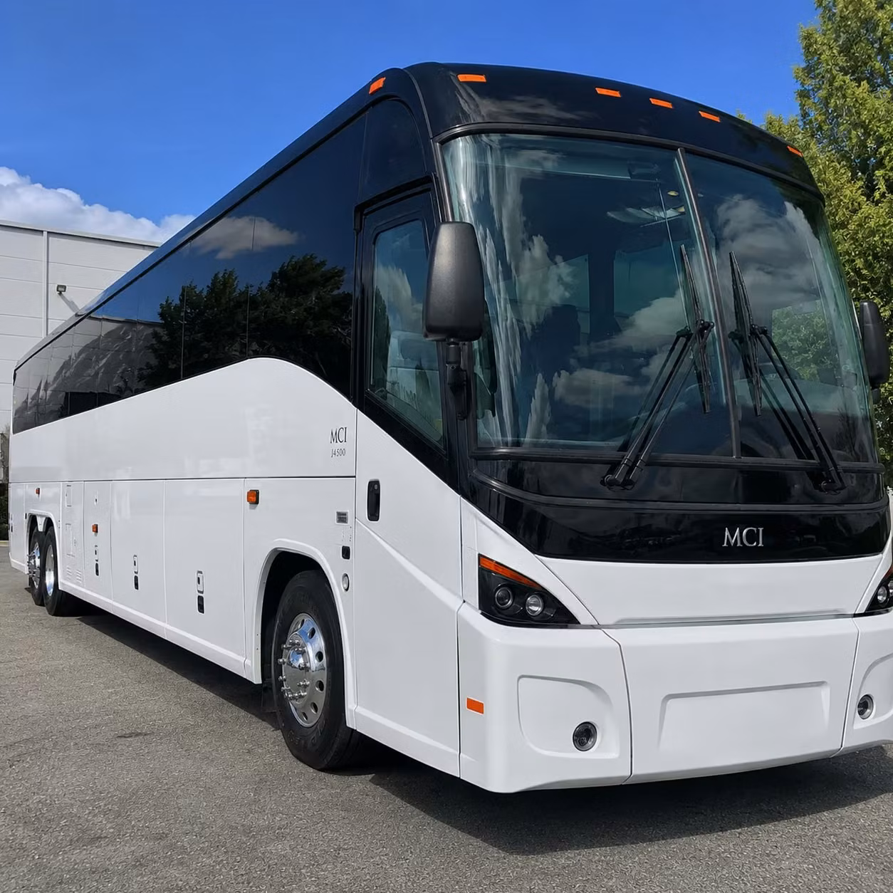cherry capital airport transfers from shelby michigan made simple