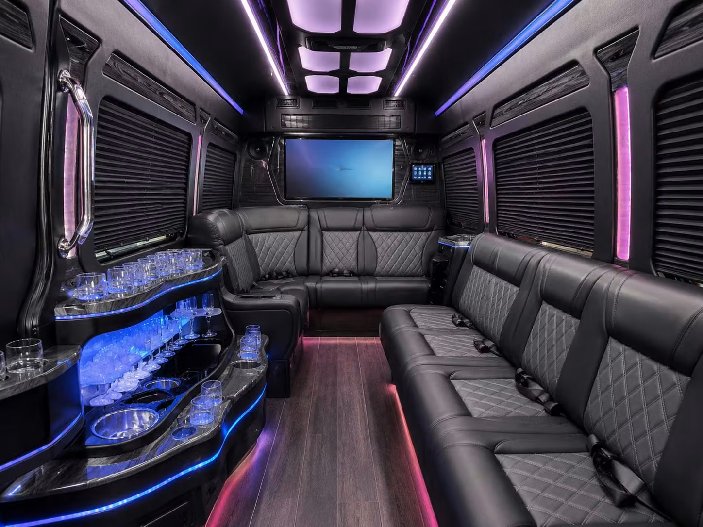 long distance field trip bus rentals from shelby michigan